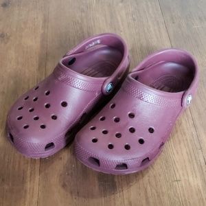 CROCS